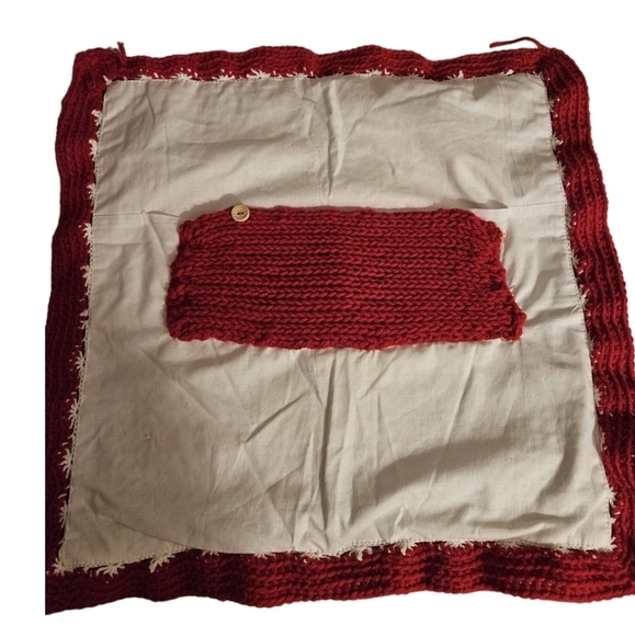 Handcrafted Crochet Crossbody Bag White and Red Upcycled - Picture 15 of 17